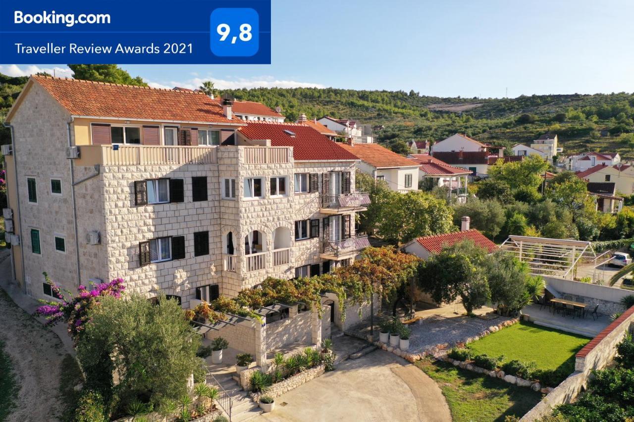 Apartments Ivana スティヴァン エクステリア 写真